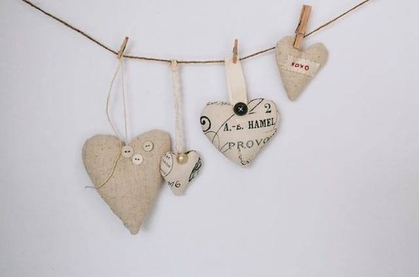 Créez des cadeaux personnalisés pour les amateurs de photographie de mariage grâce au DIY