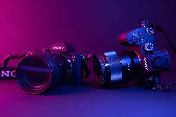 Comment personnaliser un cadeau pour un photographe de mariage passionné ?
